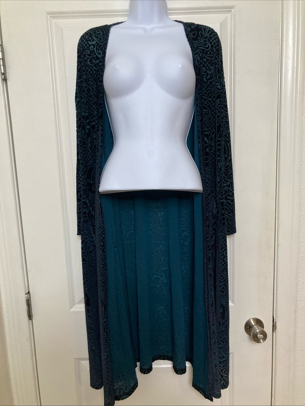 Lularoe Floral Burnout Velvet Duster Cardigan Green Blue Black Whimsygoth Sz S